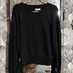 Sonoma Black Sweatshirt